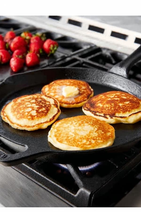 cinnamon roll pancakes baking