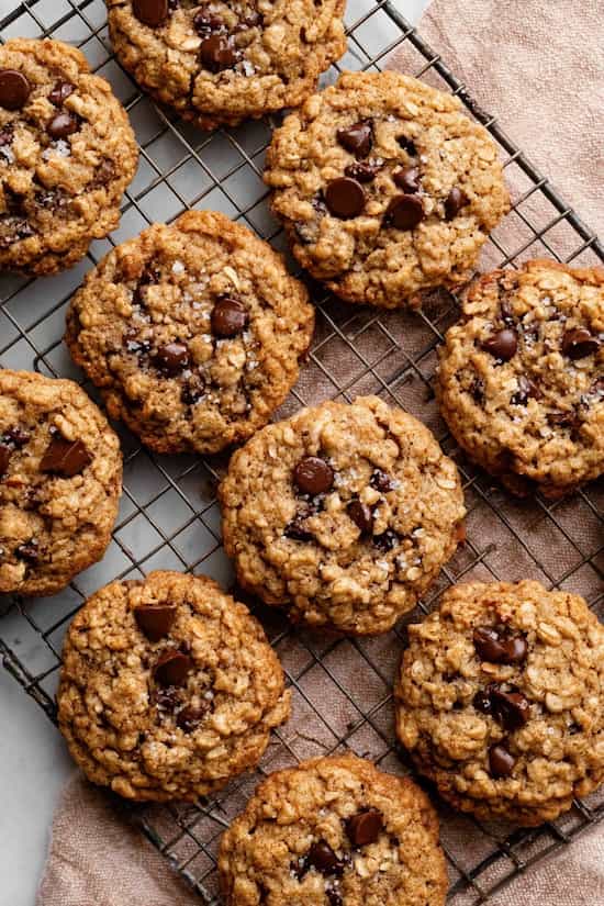 homemade chocolate chip oatmeal cookies