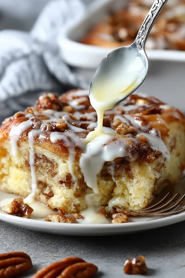 cinnamon roll cassserole recipe